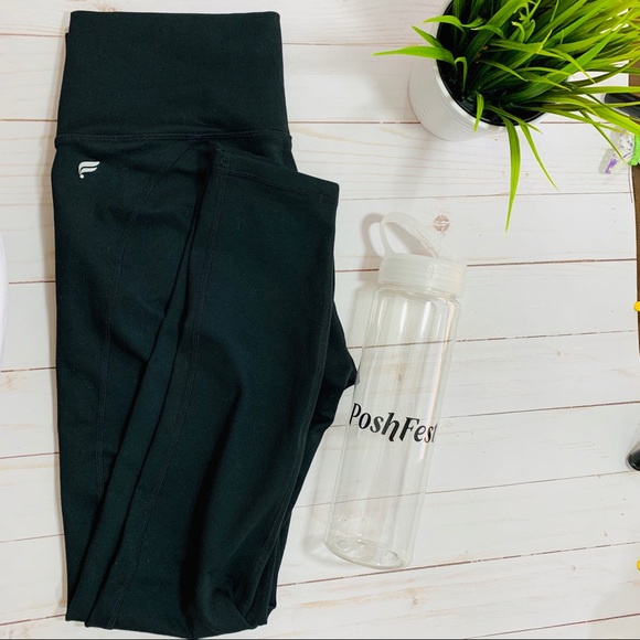 Fabletics Pants - Fabletics High-Waisted Solid Powerhold 7/8, Small
